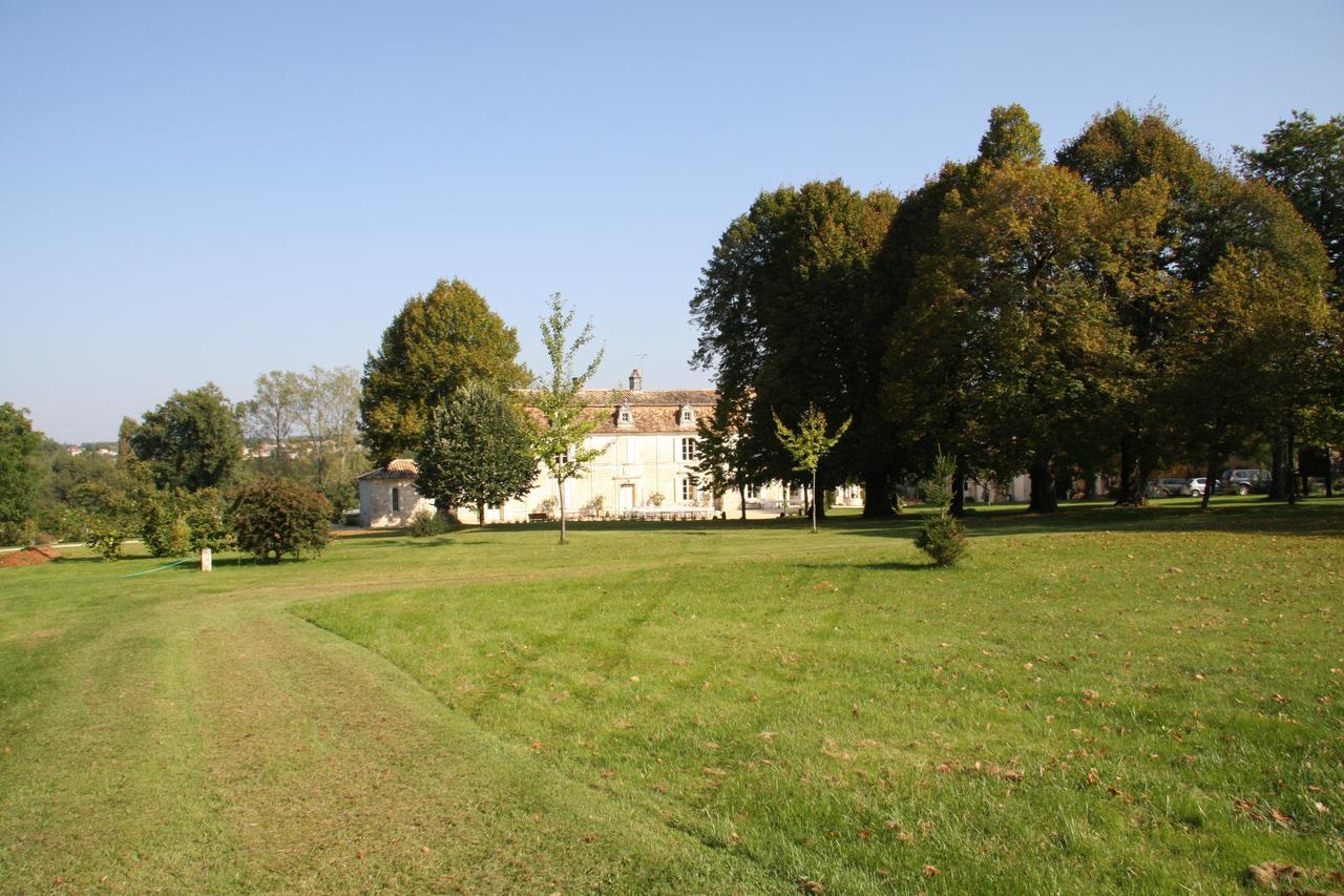 Chateau Manoir De La Leche Touvre ภายนอก รูปภาพ