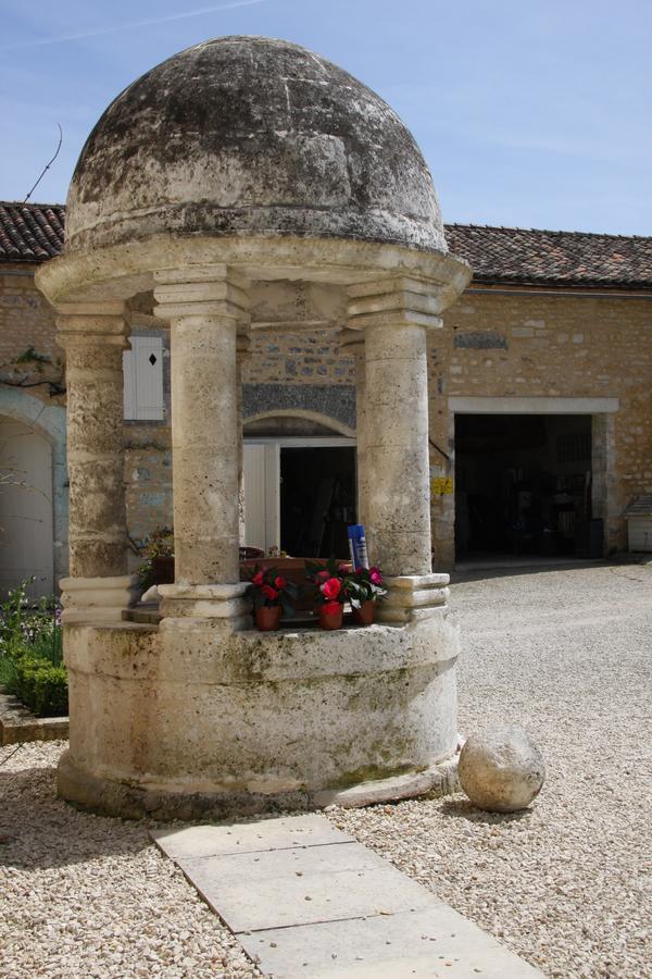 Chateau Manoir De La Leche Touvre ภายนอก รูปภาพ